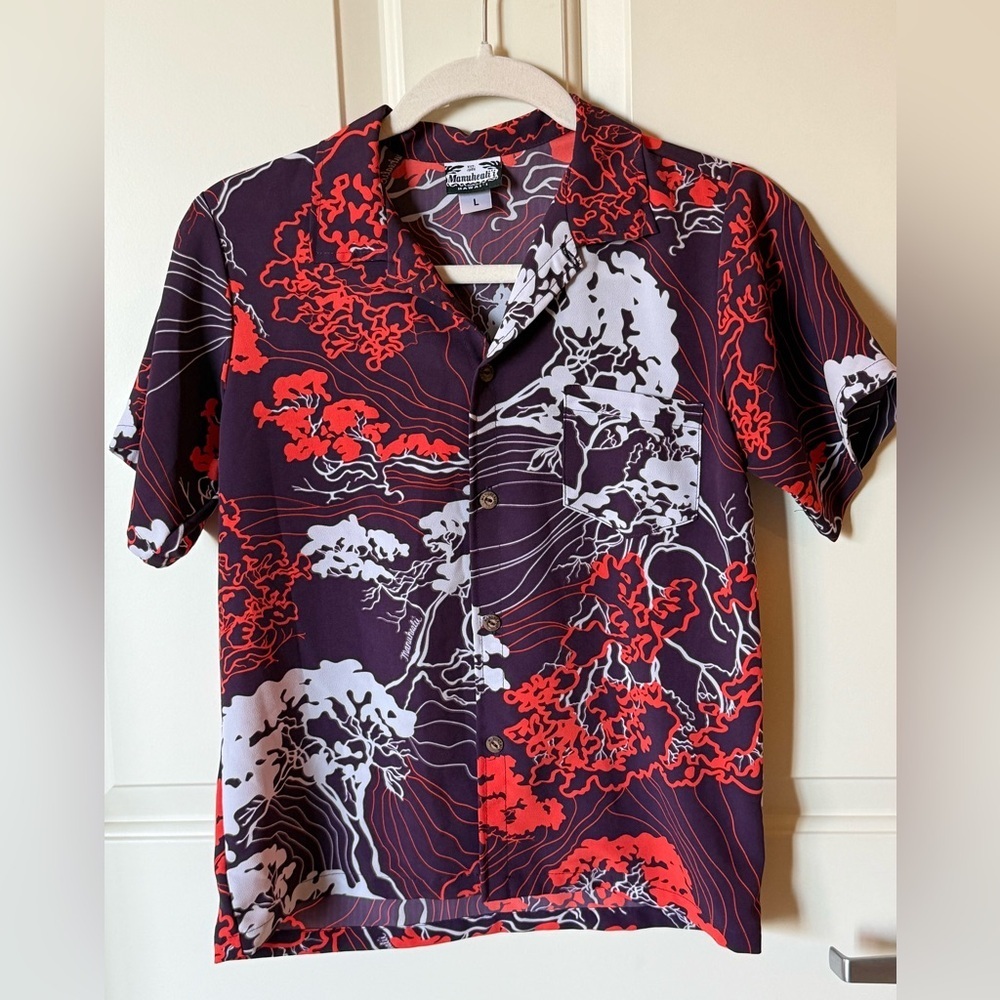 🔥 Manuheali’i Kids L Hawaiian Shirt – Red & Black Surf Goth Vibes 🌊🖤